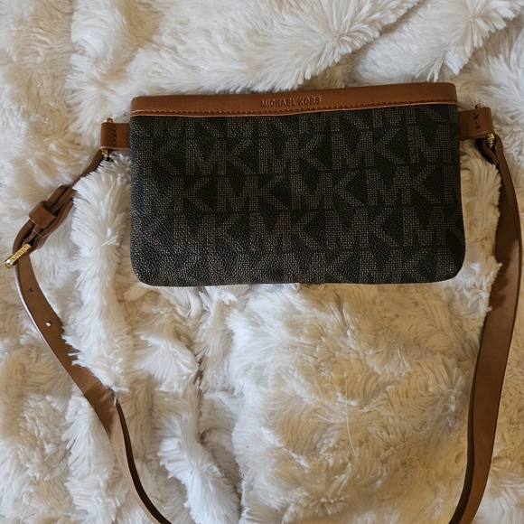 Michael Kors Handbags - Michael Kors Belt Bag - XS/S
